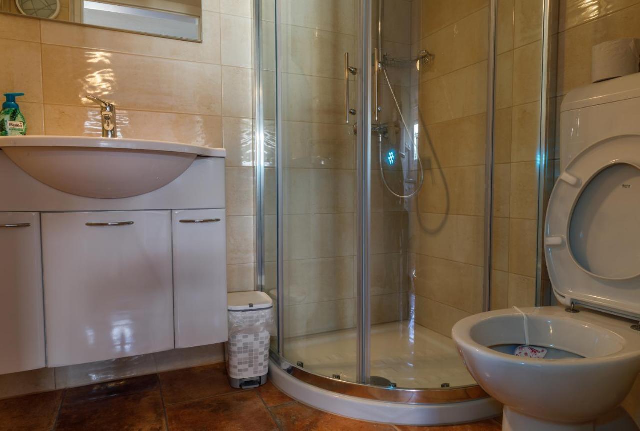 Apartment Mavrica Bled Bagian luar foto