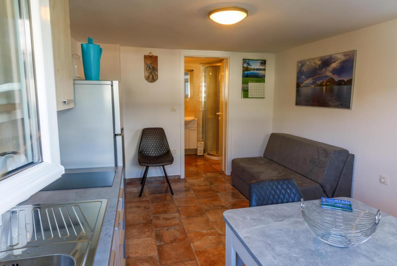 Apartment Mavrica Bled Bagian luar foto